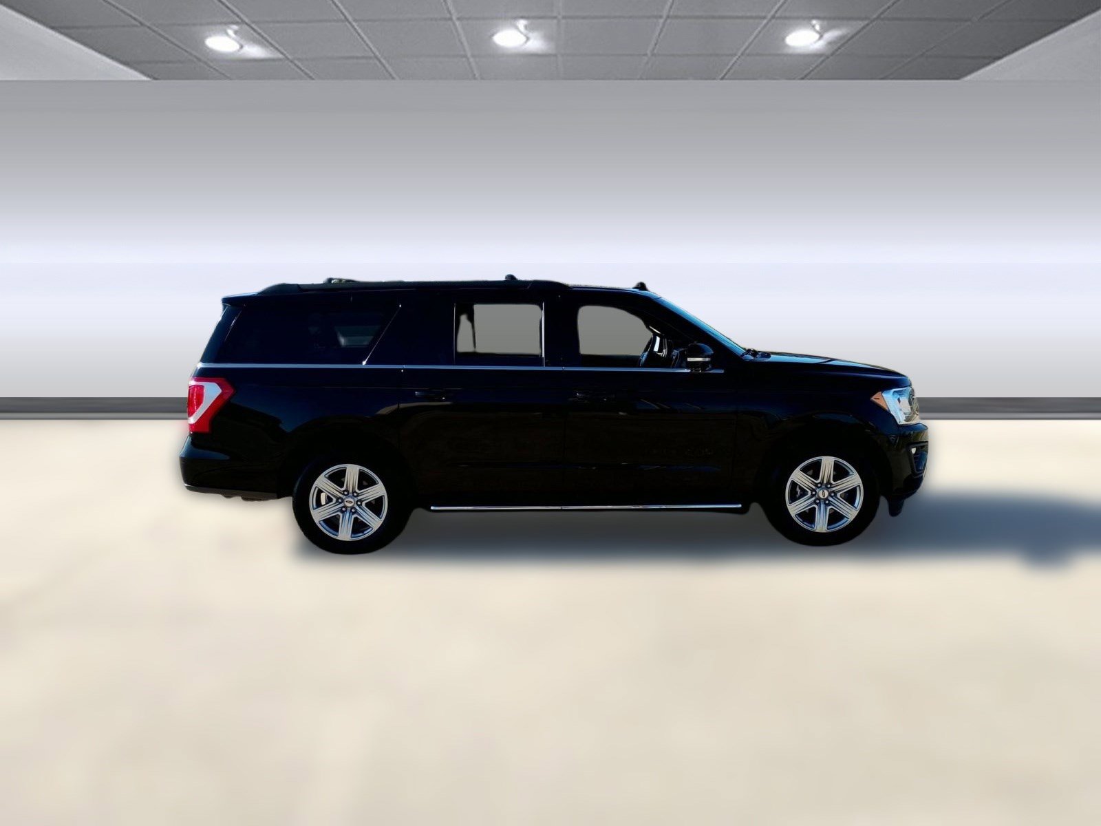 Used 2021 Ford Expedition Max XLT image 8