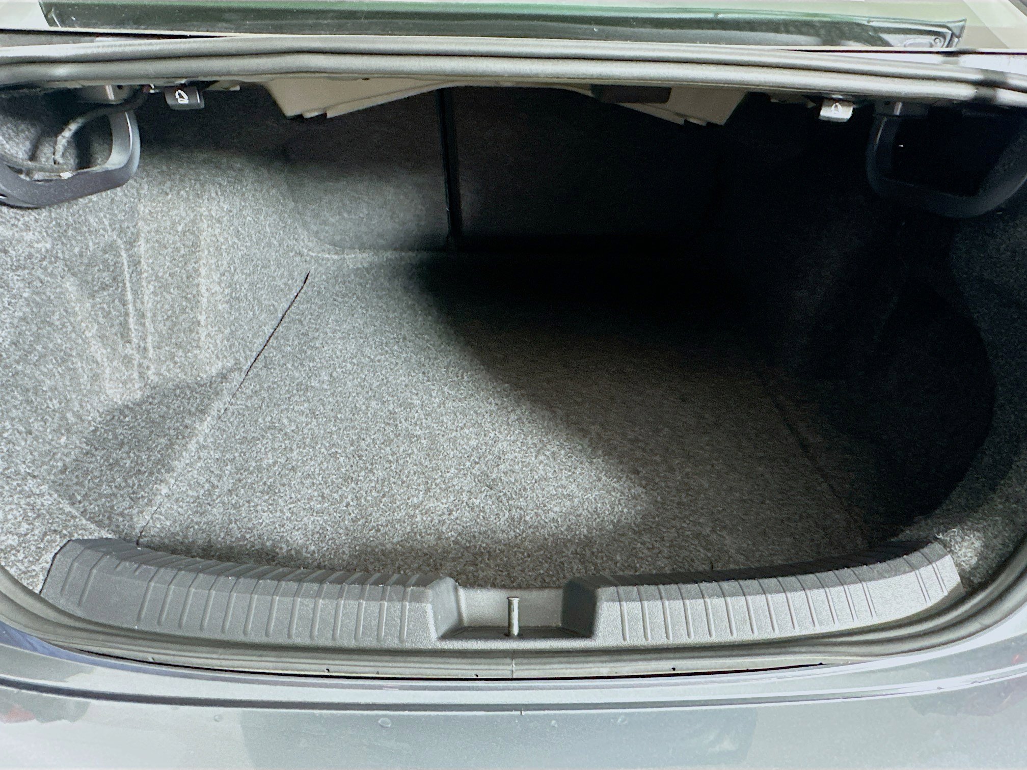 Used 2024 Volkswagen Jetta SE image 27