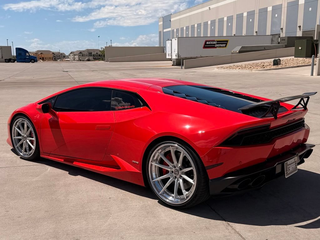 Used 2017 Lamborghini Huracan LP 610-4 AWD/4WD image 10