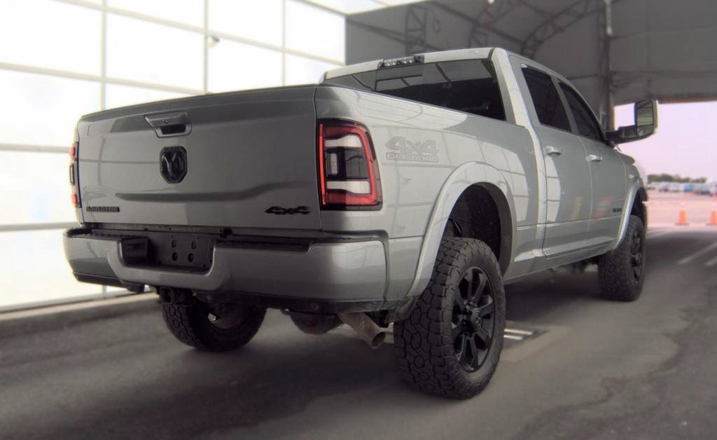Used 2020 RAM 2500 Laramie w/ Night Edition AWD/4WD image 7
