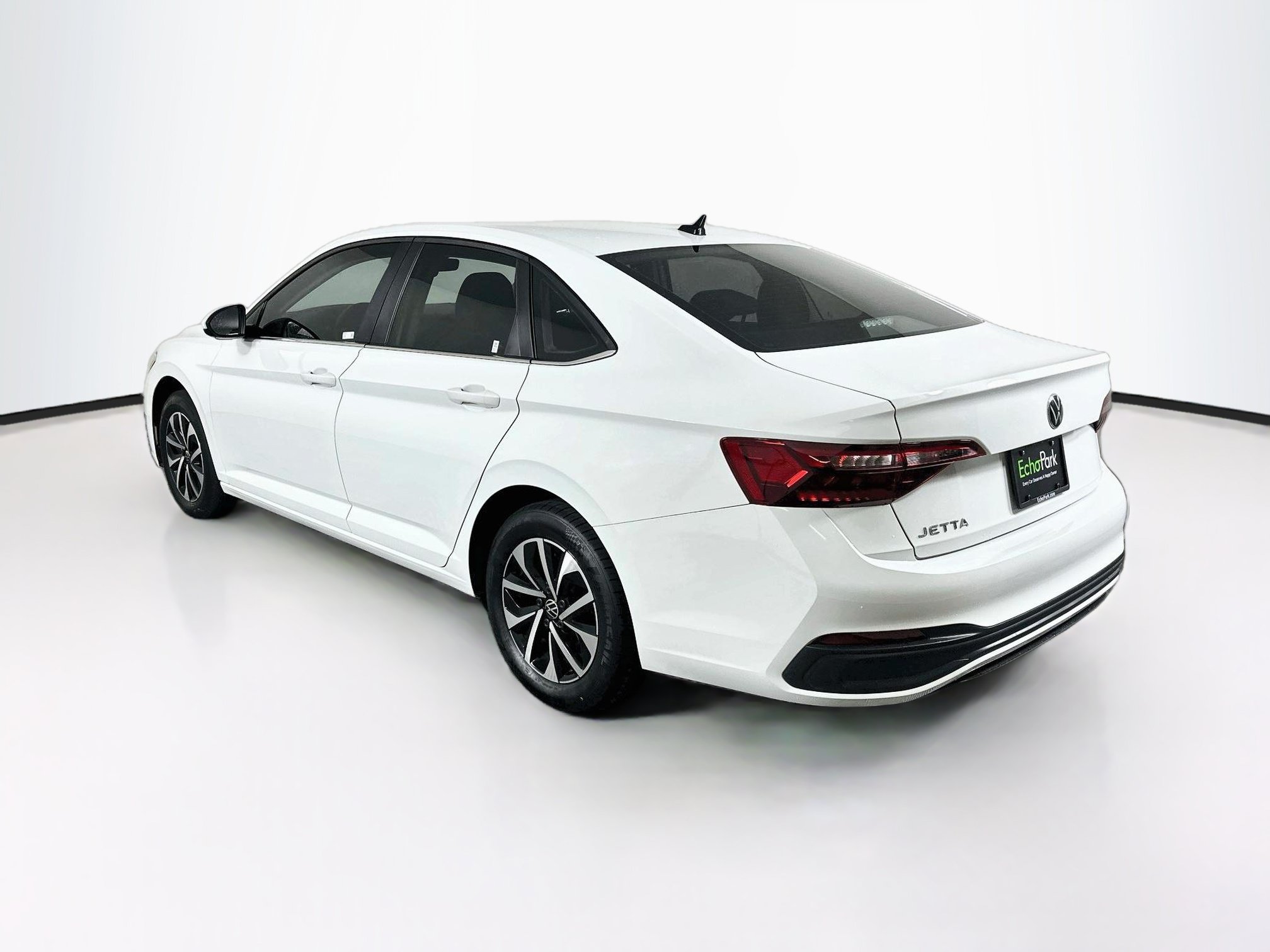 Used 2024 Volkswagen Jetta S FWD image 5