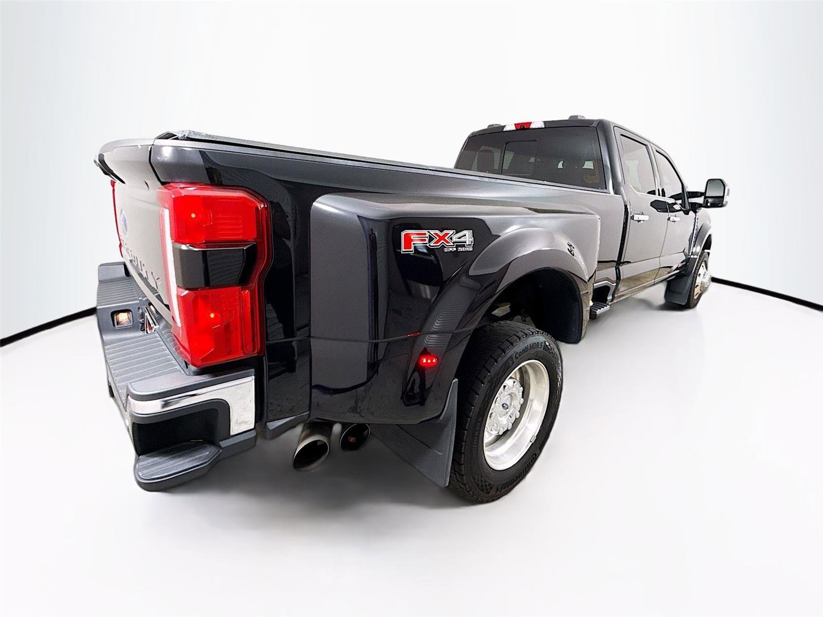 Used 2024 Ford F450 Lariat w/ Lariat Ultimate Package image 16