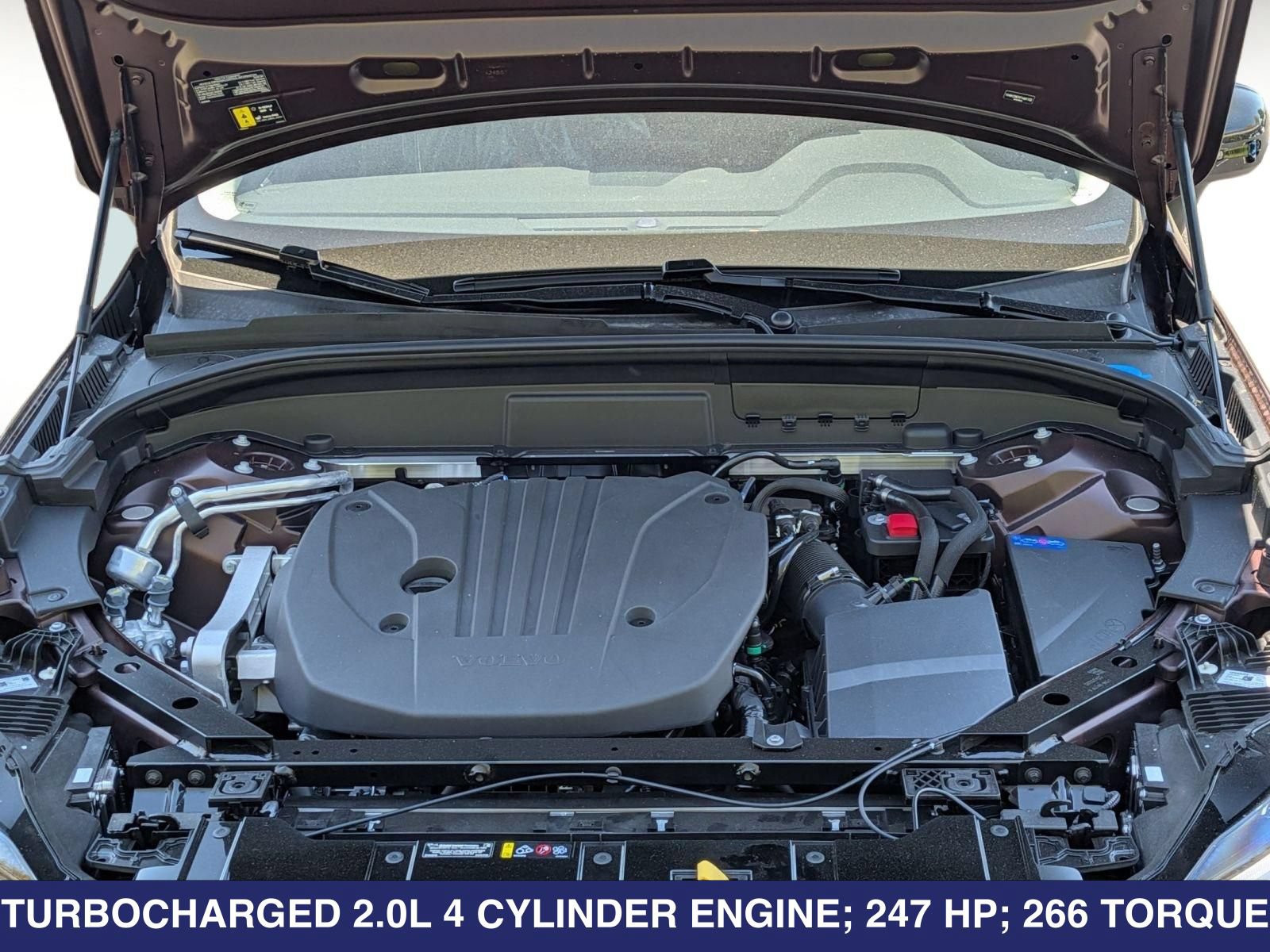 New 2026 Volvo XC60 B5 Plus w/ Protection Package Premier AWD/4WD image 29