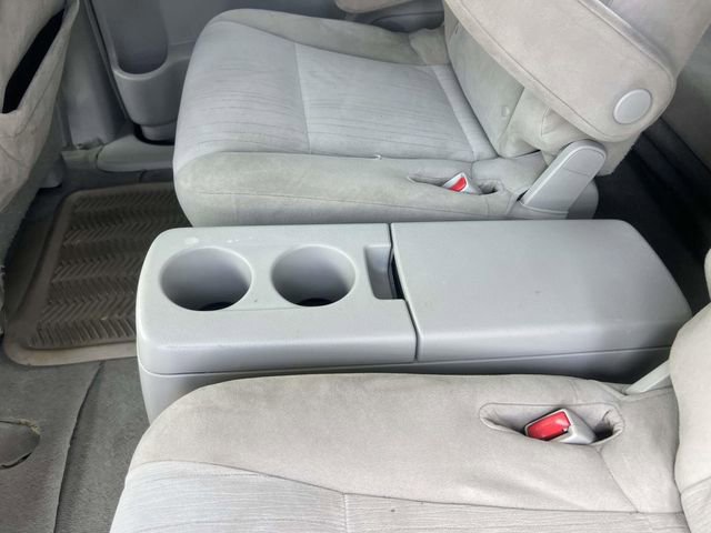 Used 2016 Nissan Quest SV FWD image 15