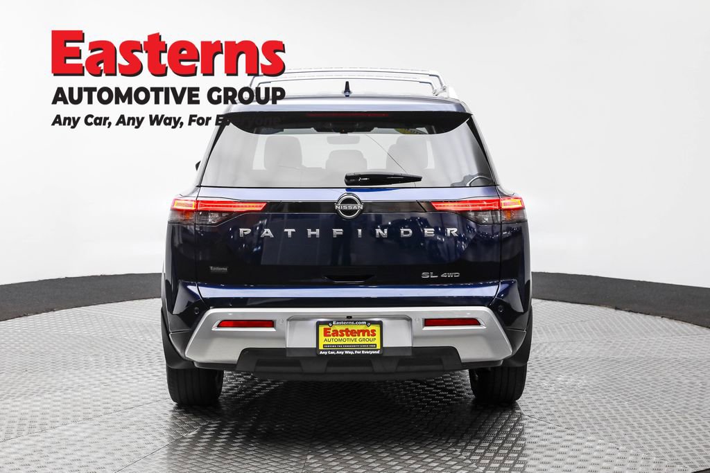 Used 2024 Nissan Pathfinder SL image 6