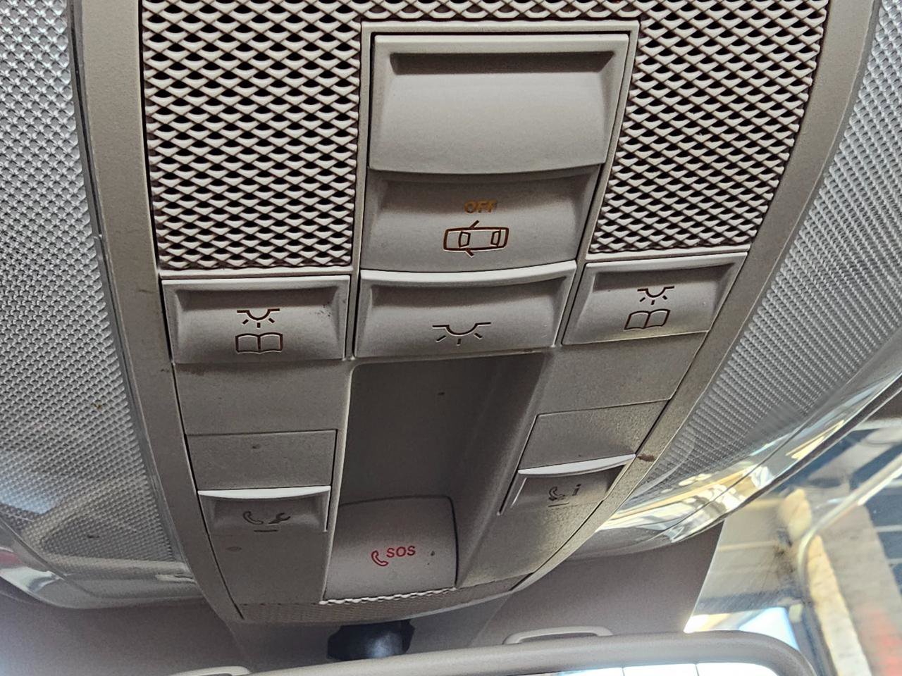 Used 2016 Mercedes-Benz E 400 Cabriolet image 40