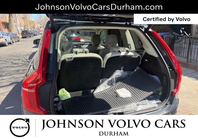Used 2023 Volvo XC90 B6 Ultimate w/ Protection Package Premier AWD/4WD image 11