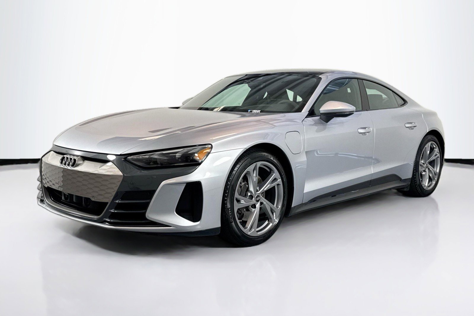 Used 2022 Audi e-tron GT Premium Plus AWD/4WD image 1