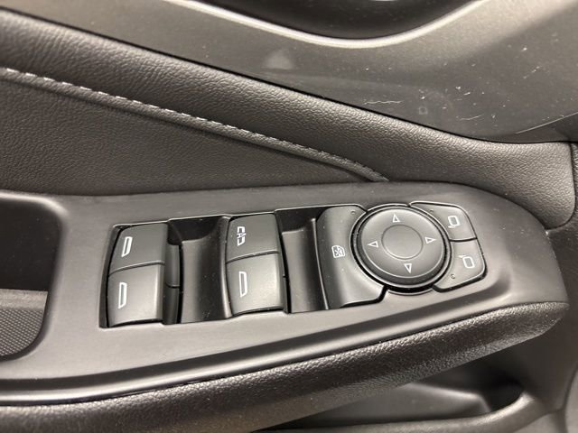 Used 2023 Chevrolet Traverse LT image 34