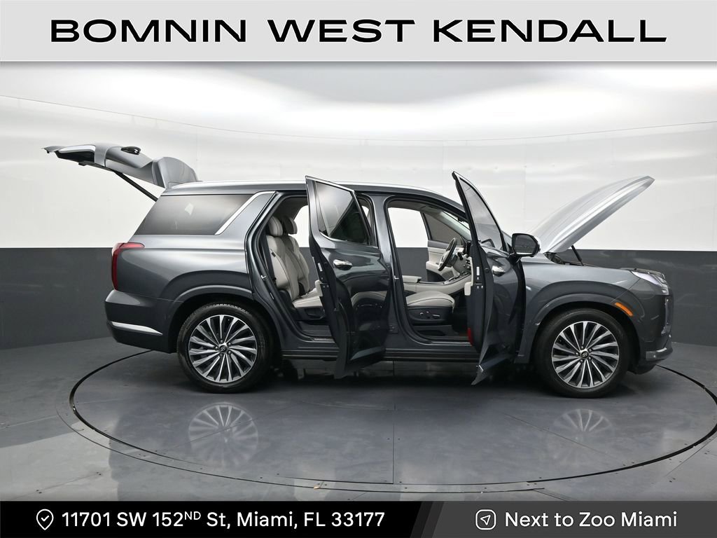 Used 2024 Hyundai Palisade Calligraphy image 29