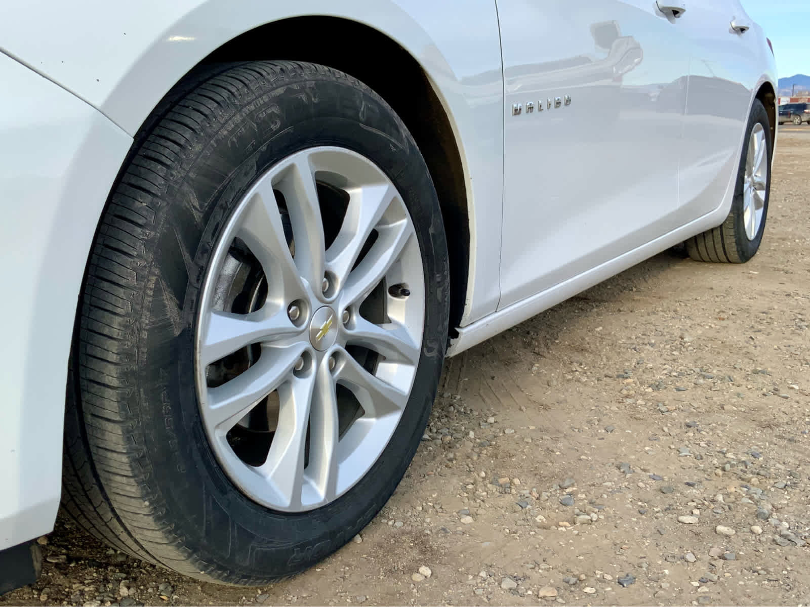 Used 2018 Chevrolet Malibu LT image 15