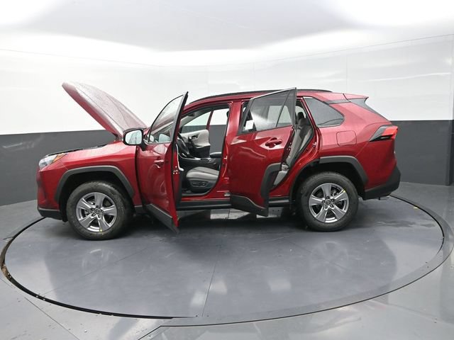 New 2025 Toyota RAV4 XLE w/ Convenience Package AWD/4WD image 38