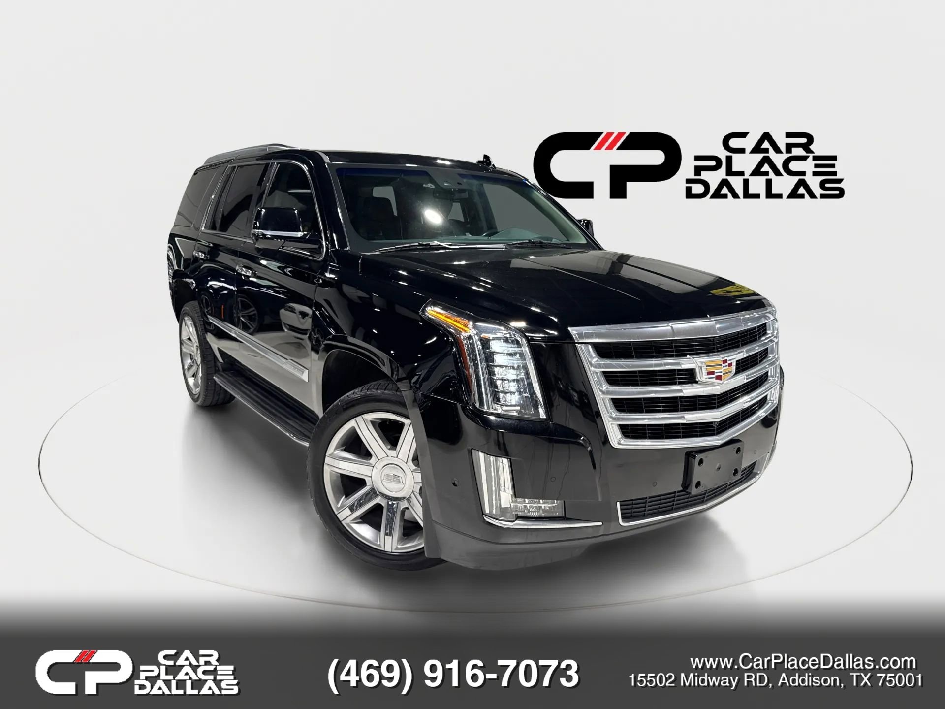 Used 2019 Cadillac Escalade Luxury RWD image 1