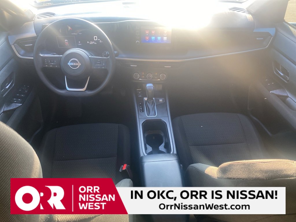 Used 2025 Nissan Kicks S image 17