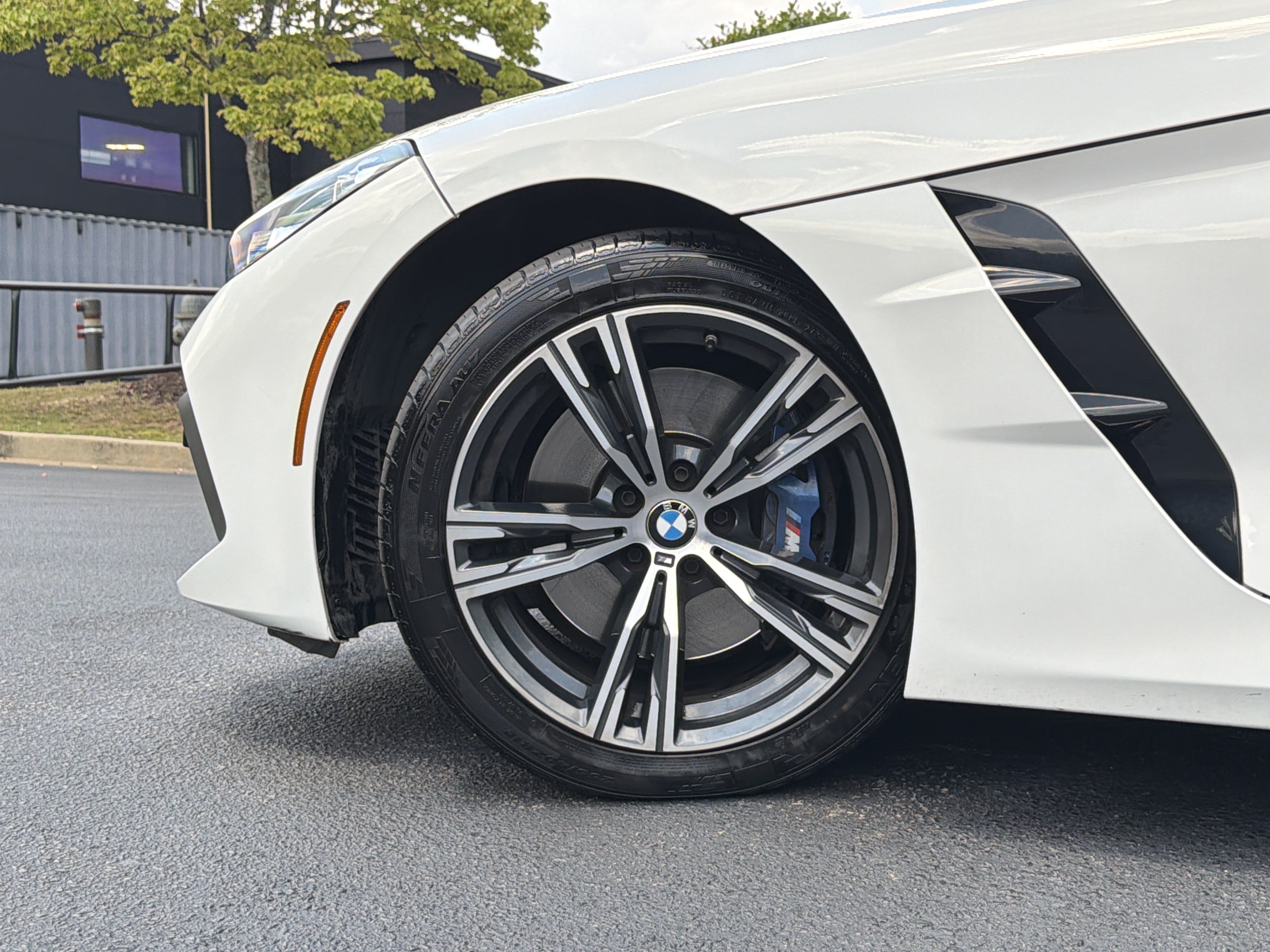 Used 2022 BMW Z4 M40i RWD image 15