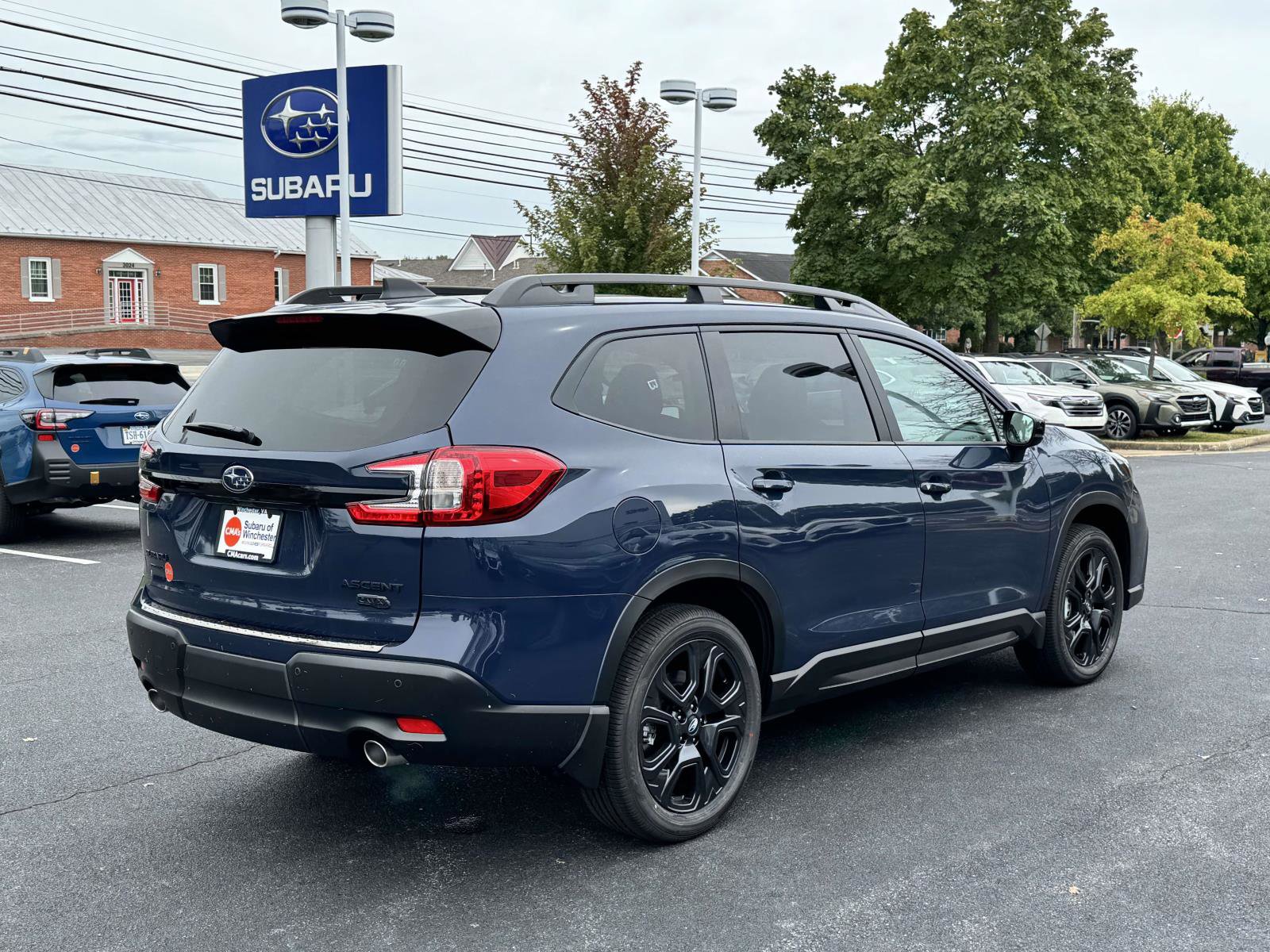 New 2025 Subaru Ascent Onyx Edition image 2