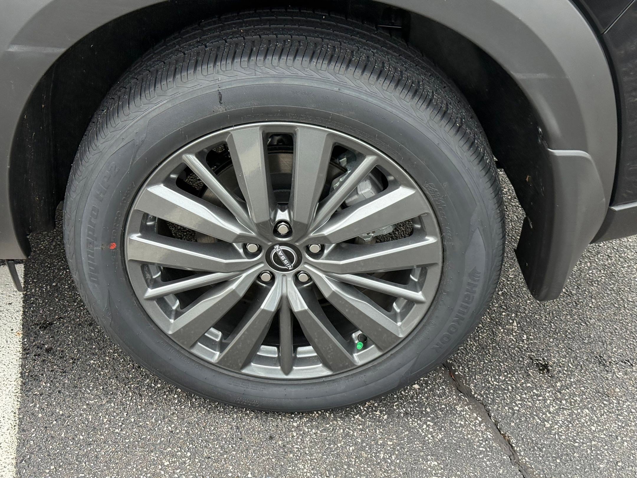 New 2025 Nissan Pathfinder SL w/ SL Premium Package image 10