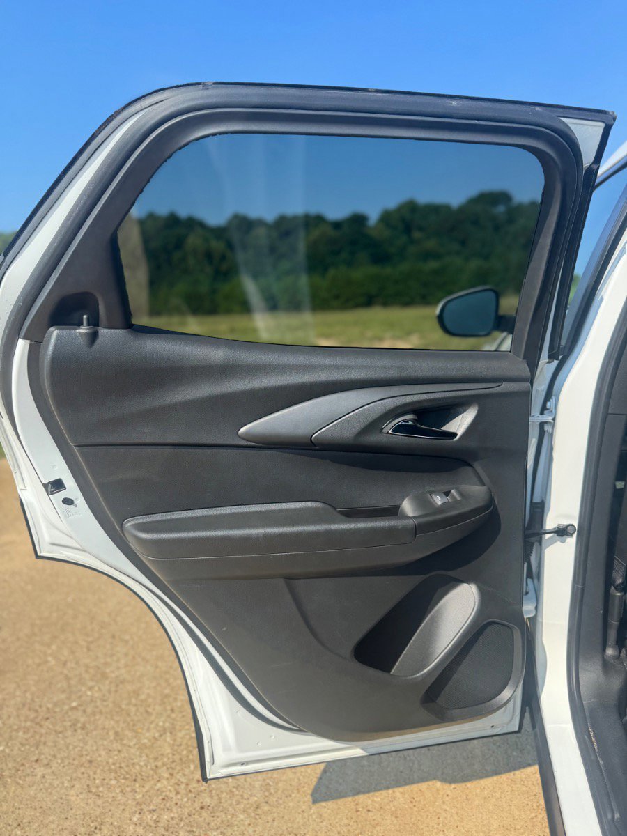 Used 2024 Chevrolet TrailBlazer LT w/ Driver Confidence Package image 29