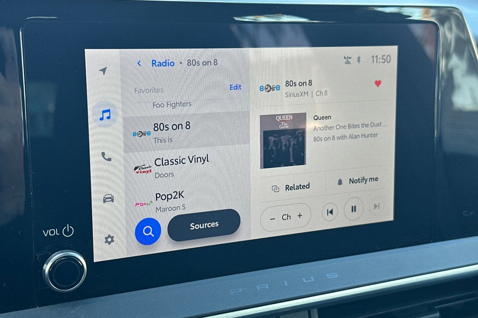 Used 2025 Toyota Prius LE image 19