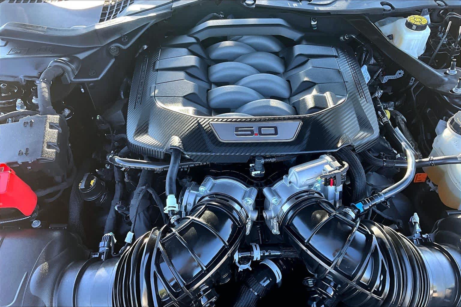 Used 2024 Ford Mustang GT Premium RWD image 32