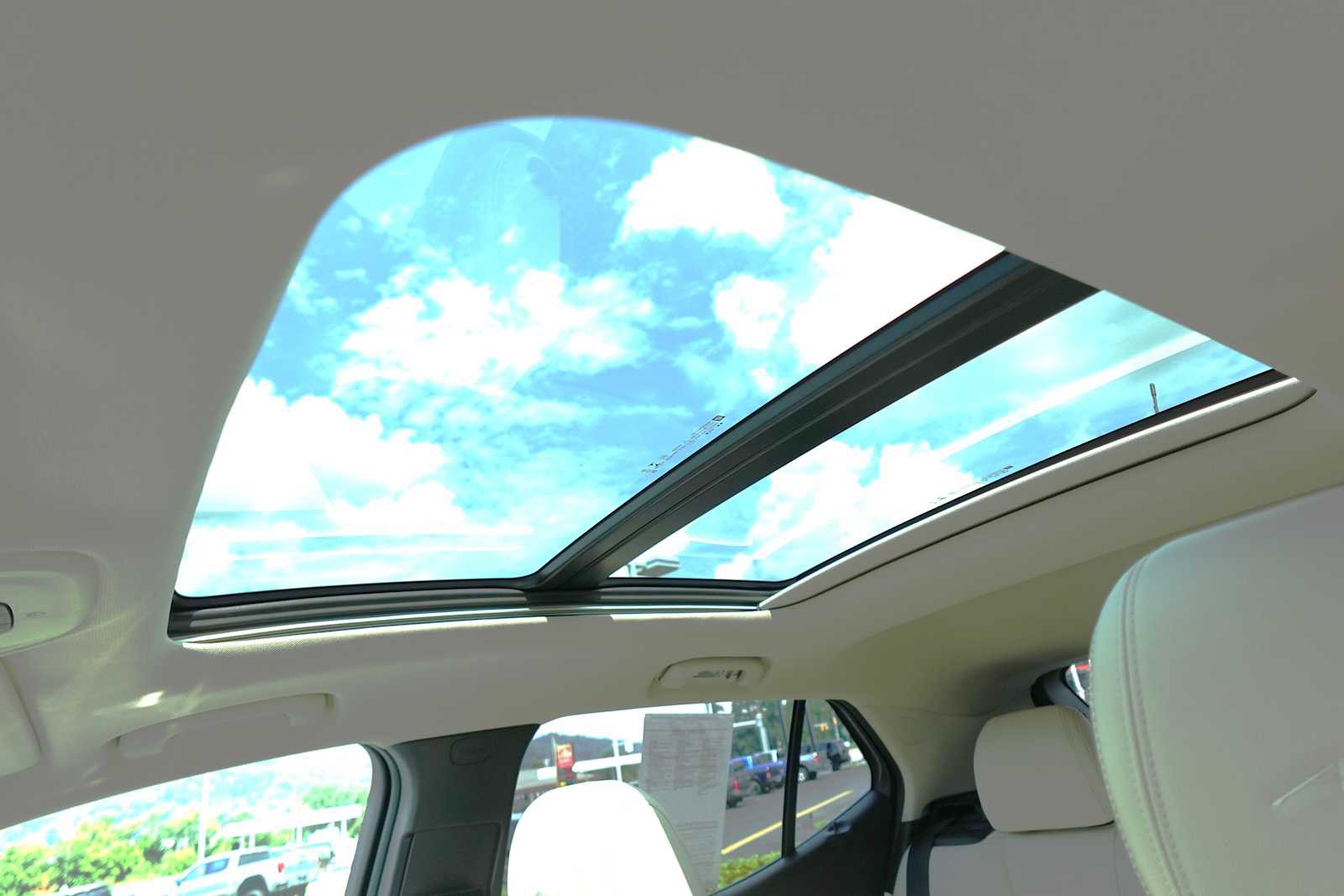 Used 2024 Buick Encore GX Avenir w/ Avenir Technology Package image 25