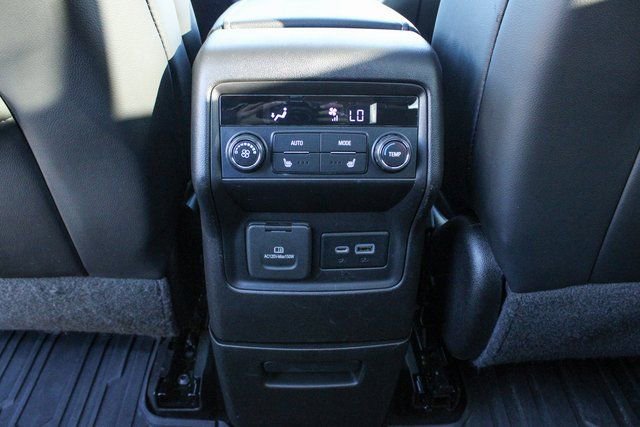 Used 2022 GMC Acadia Denali w/ Denali Ultimate Package image 37