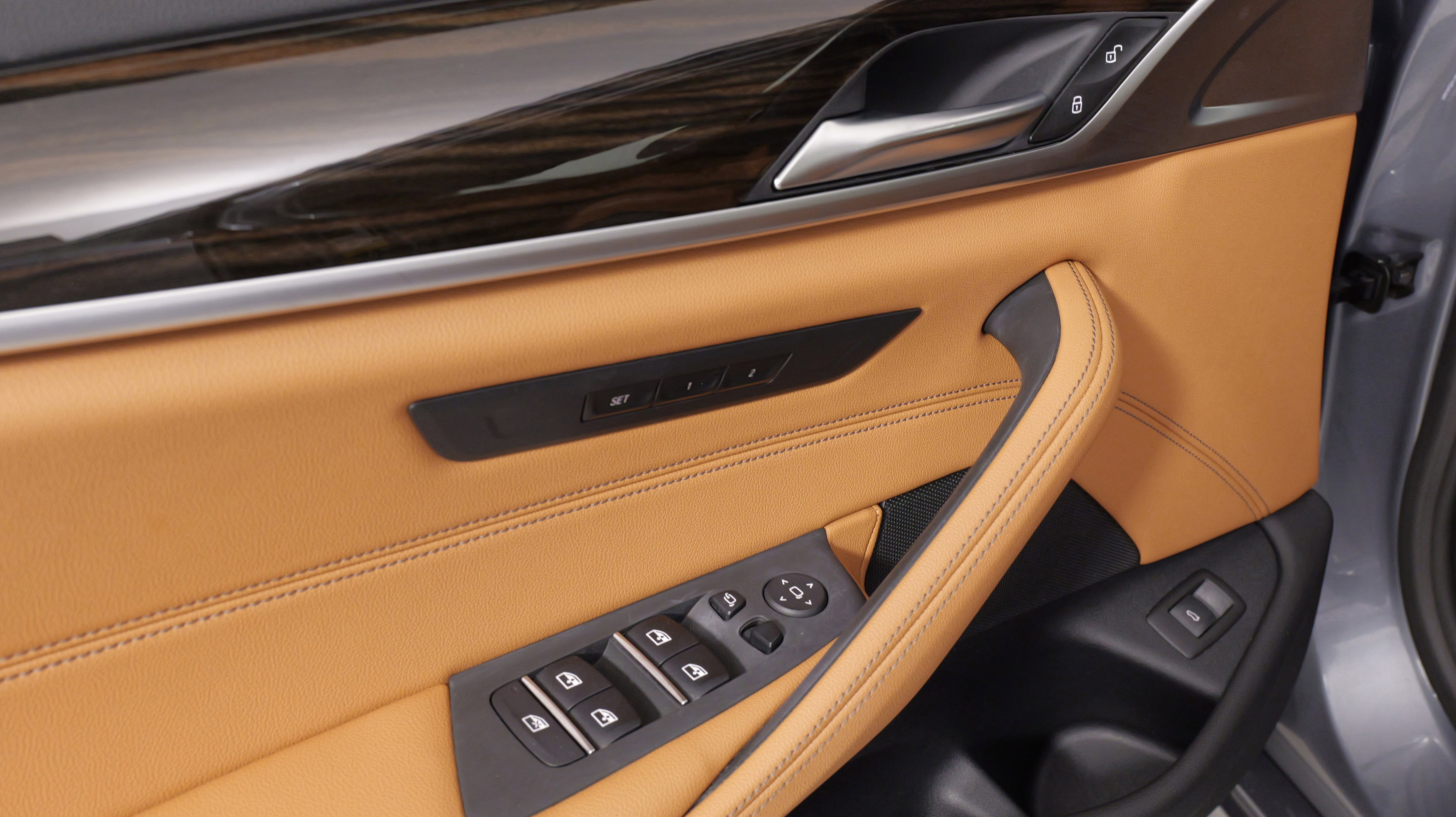 Used 2022 BMW 530i xDrive w/ Convenience Package image 26