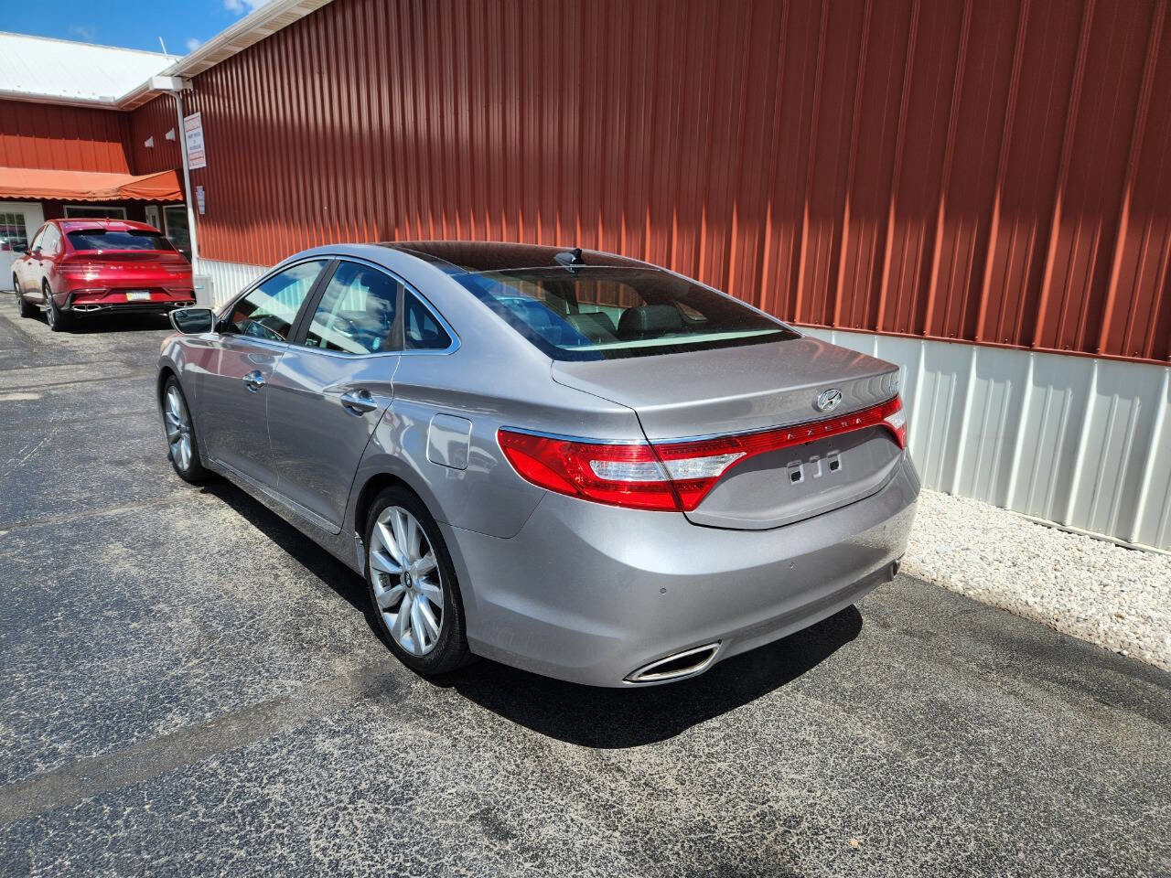 Used 2014 Hyundai Azera Limited w/ Option Group 02 FWD image 3