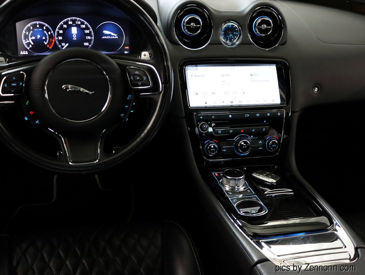 Used 2019 Jaguar XJ L Portfolio image 18