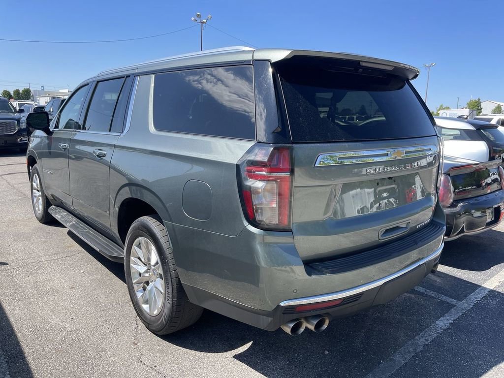 Used 2023 Chevrolet Suburban Premier RWD image 6