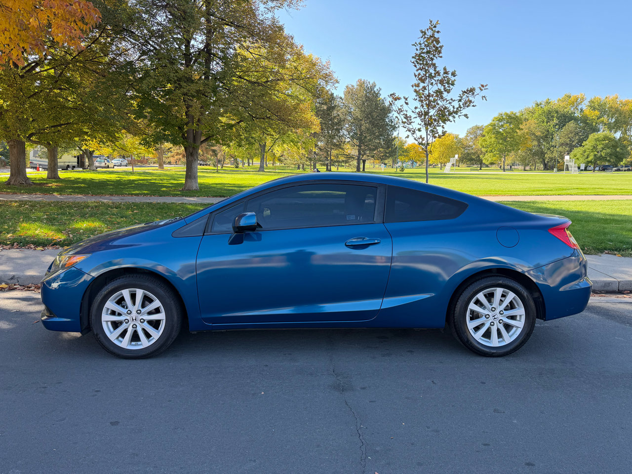 Used 2012 Honda Civic EX image 2