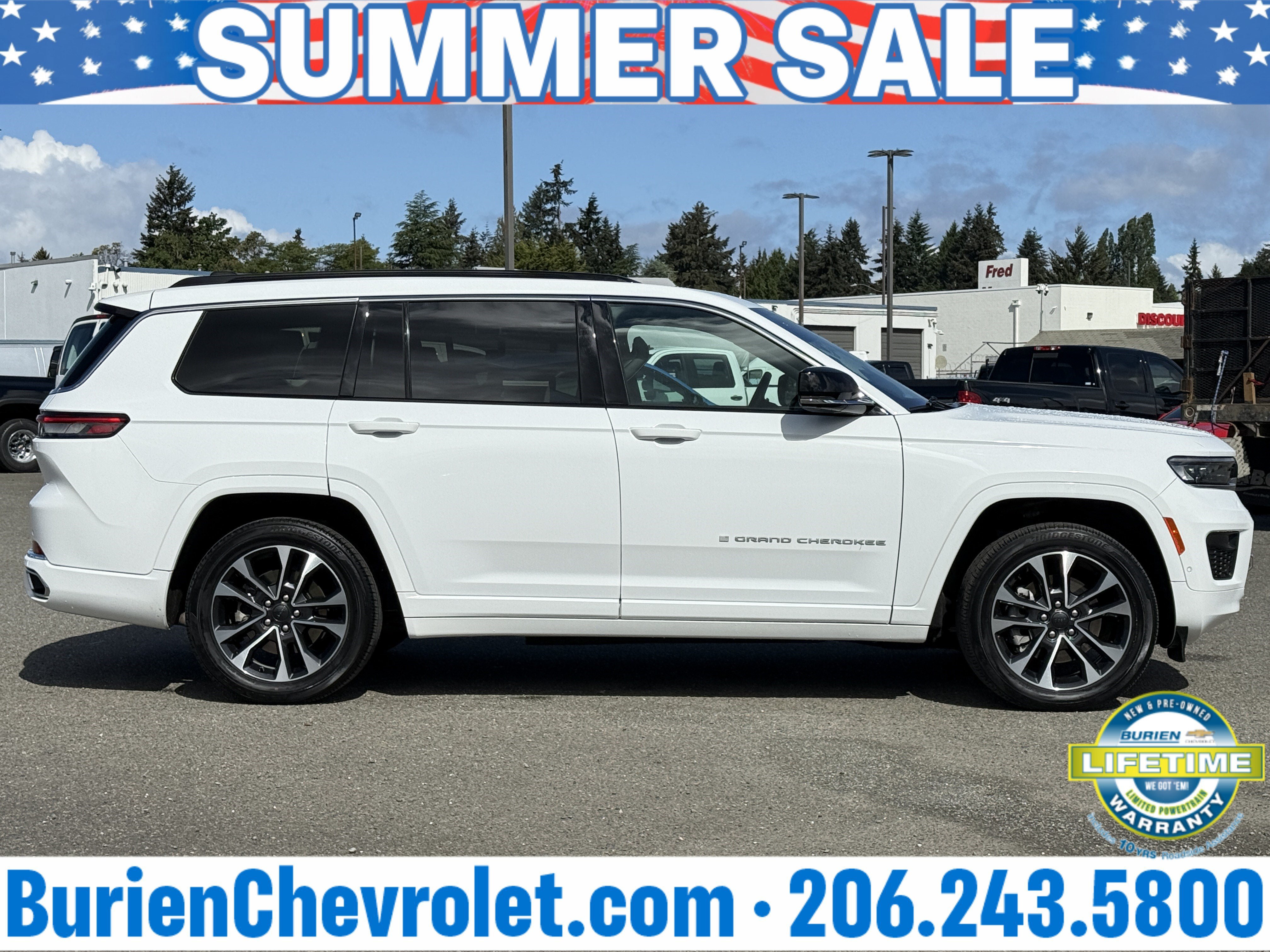 Used 2024 Jeep Grand Cherokee L Overland w/ Advanced Protech Group III AWD/4WD image 6