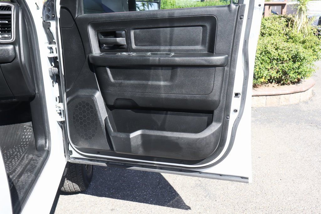 Used 2022 RAM 3500 Tradesman w/ Safety Group image 36