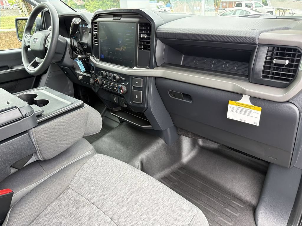 Used 2026 Ford F150 XL w/ Equipment Group 103A High RWD image 24