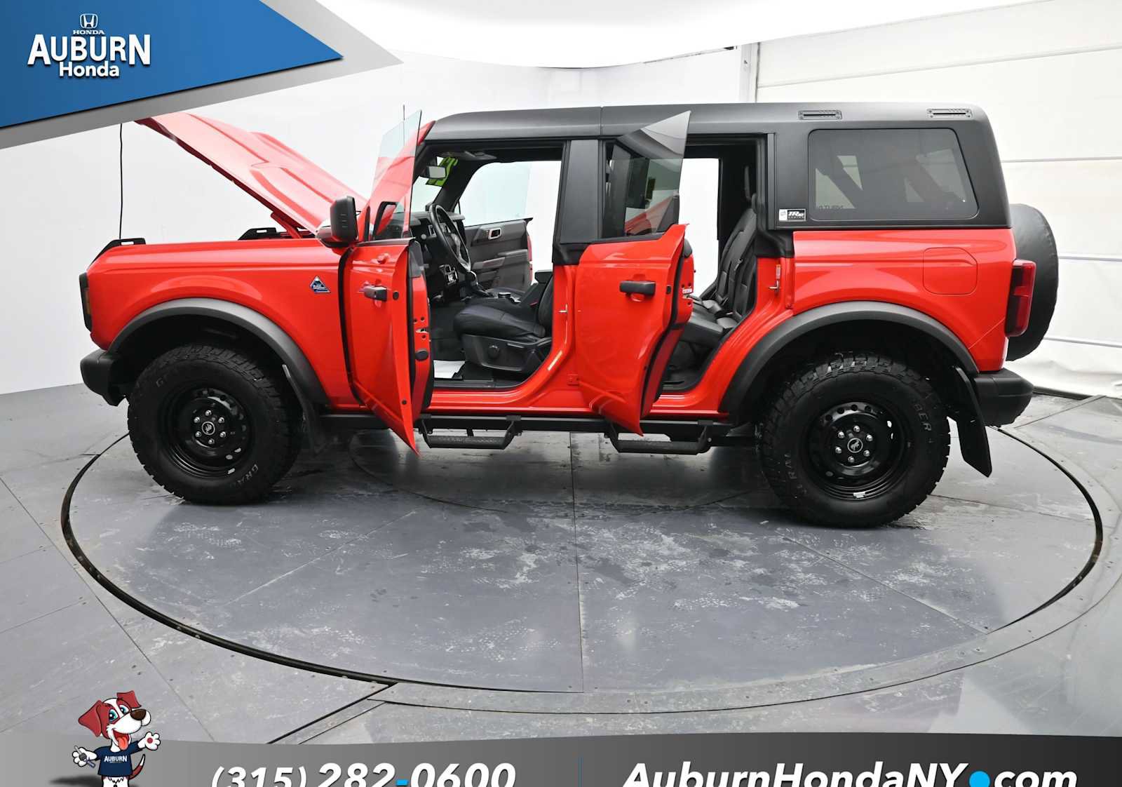 Used 2023 Ford Bronco Black Diamond image 34