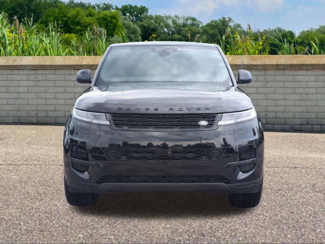 New 2027 Land Rover Range Rover Sport SE AWD/4WD image 2