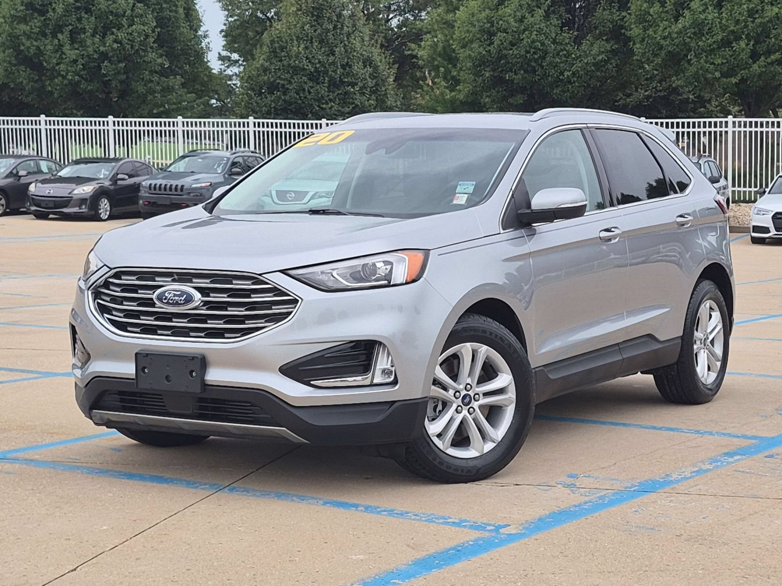 Used 2020 Ford Edge SEL AWD/4WD image 2