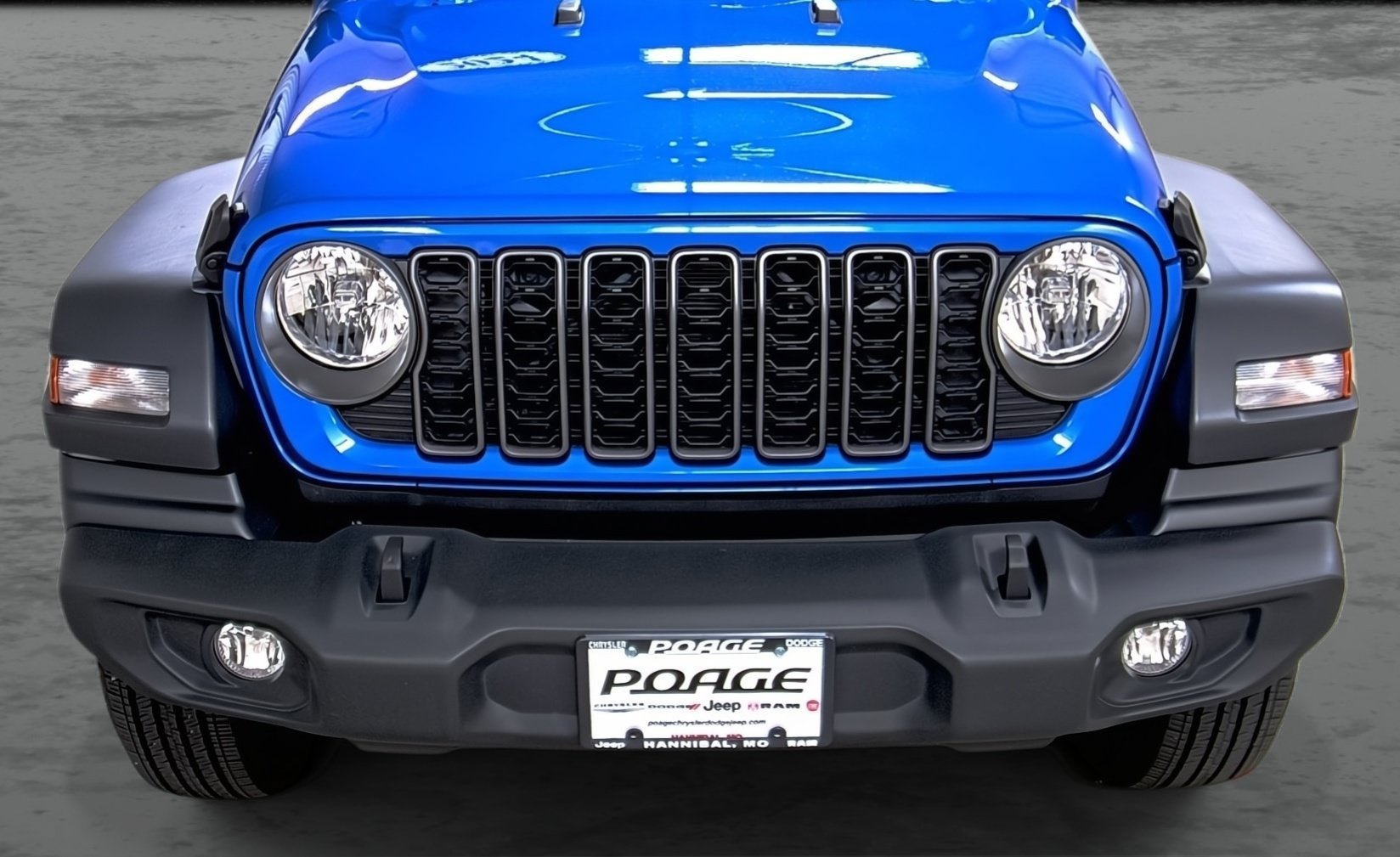 Used 2024 Jeep Wrangler Sport AWD/4WD image 16