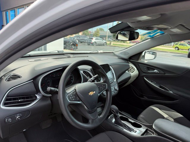 Certified 2024 Chevrolet Malibu LS FWD image 7