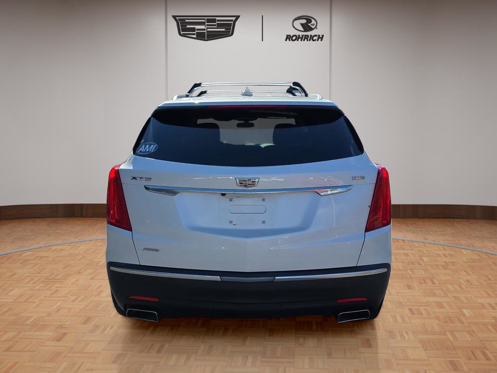 Used 2018 Cadillac XT5 AWD image 4