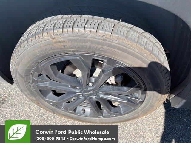 Used 2021 GMC Terrain SLE w/ Driver Convenience Package AWD/4WD image 10