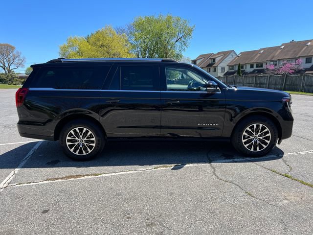 Used 2025 Ford Expedition Max Platinum AWD/4WD image 12