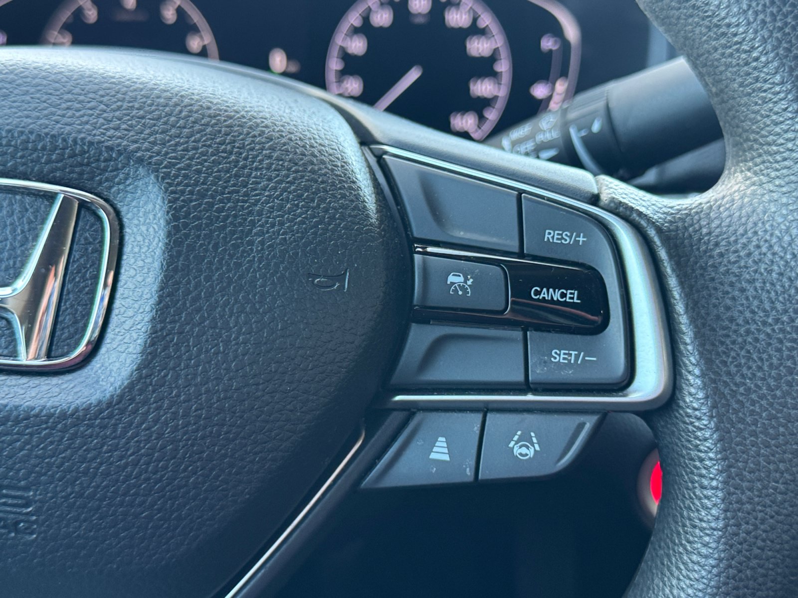 Used 2022 Honda Accord LX image 21