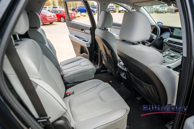 Used 2025 Hyundai Palisade SEL image 14