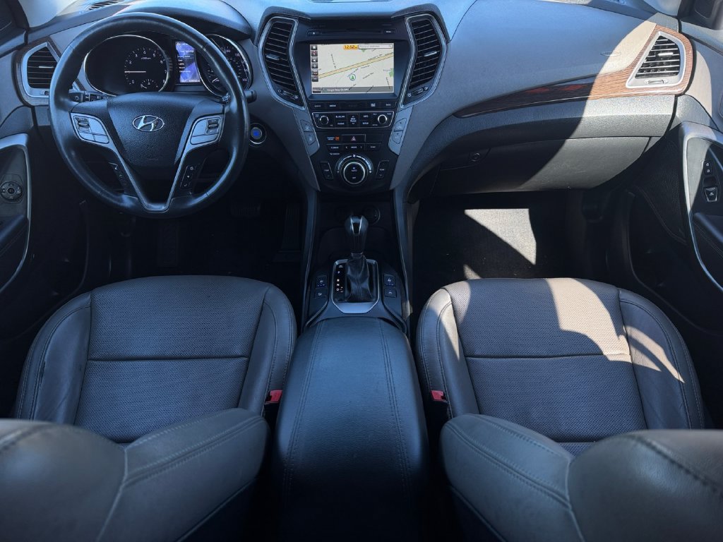 Used 2017 Hyundai Santa Fe Sport FWD image 19