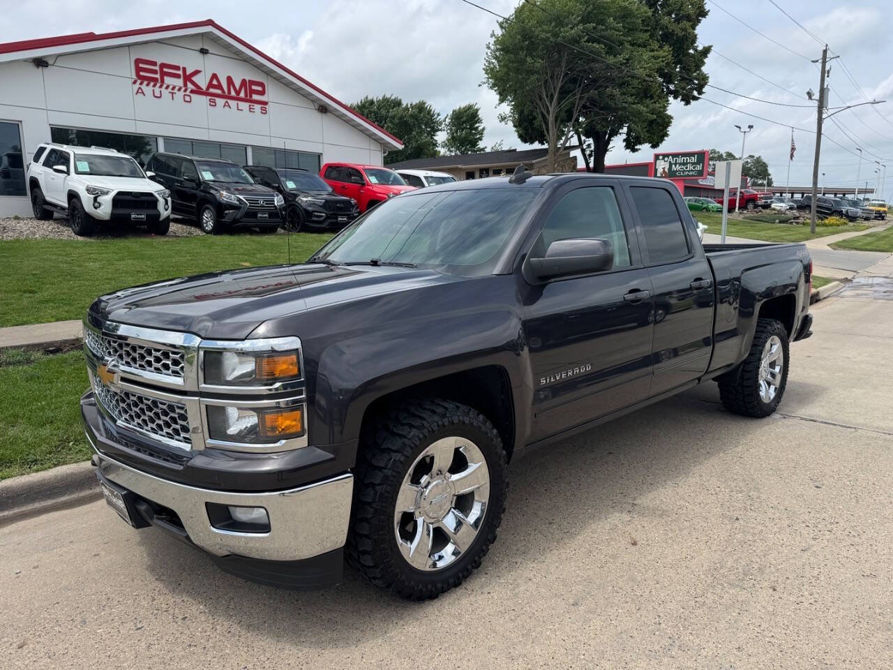 Used 2015 Chevrolet Silverado 1500 LT AWD/4WD image 1