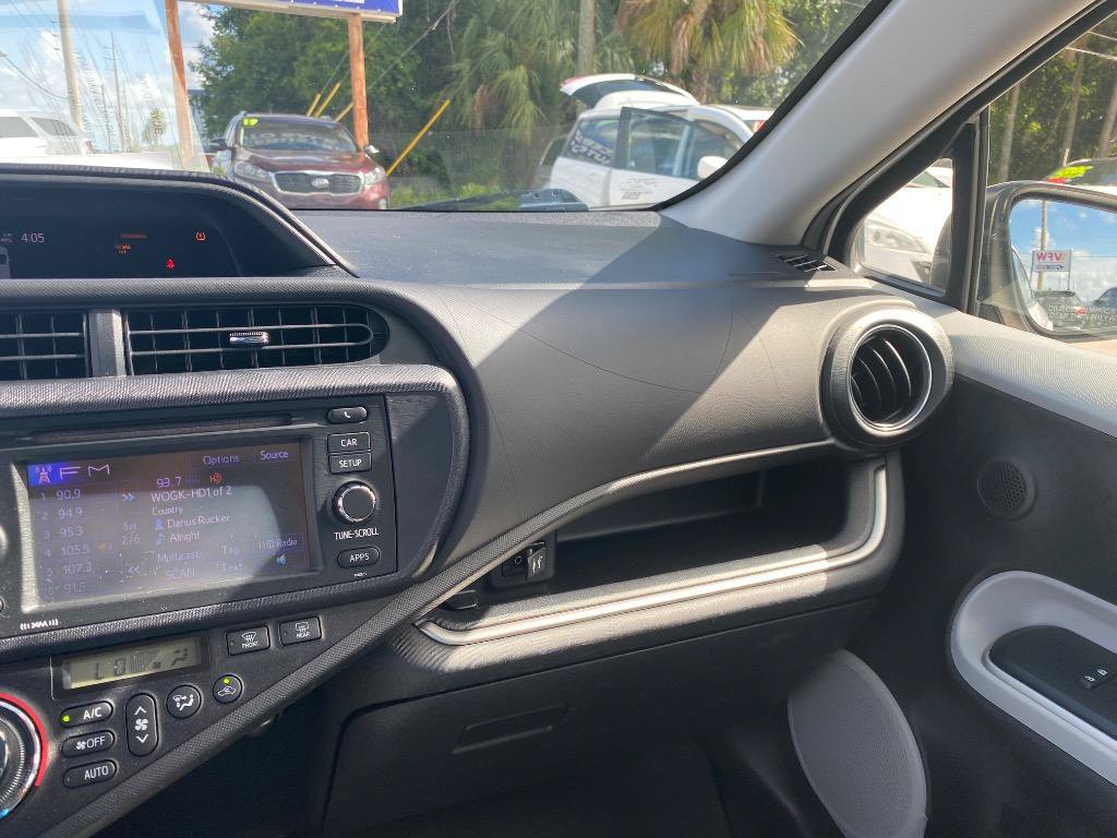 Used 2014 Toyota Prius C Four FWD image 25
