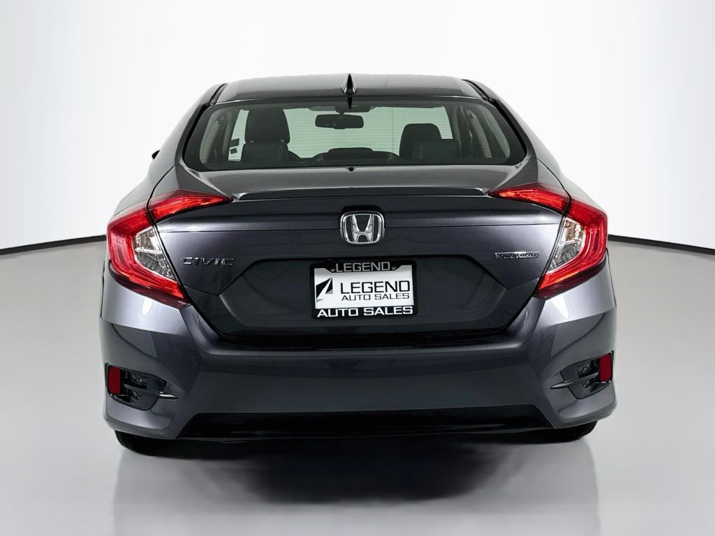 Used 2018 Honda Civic Touring image 7