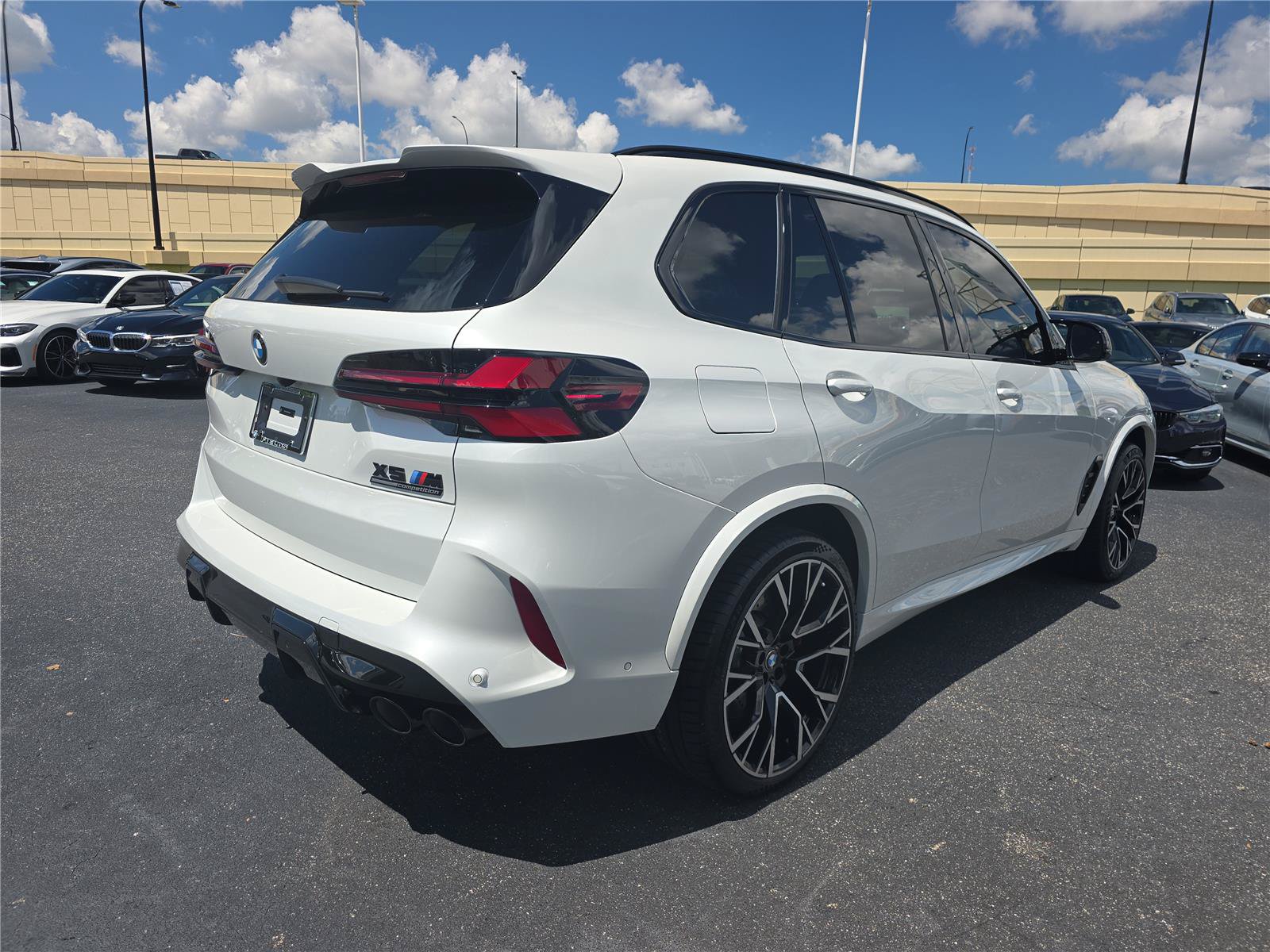 Used 2025 BMW X5 M Competition w/ Executive Package AWD/4WD image 3