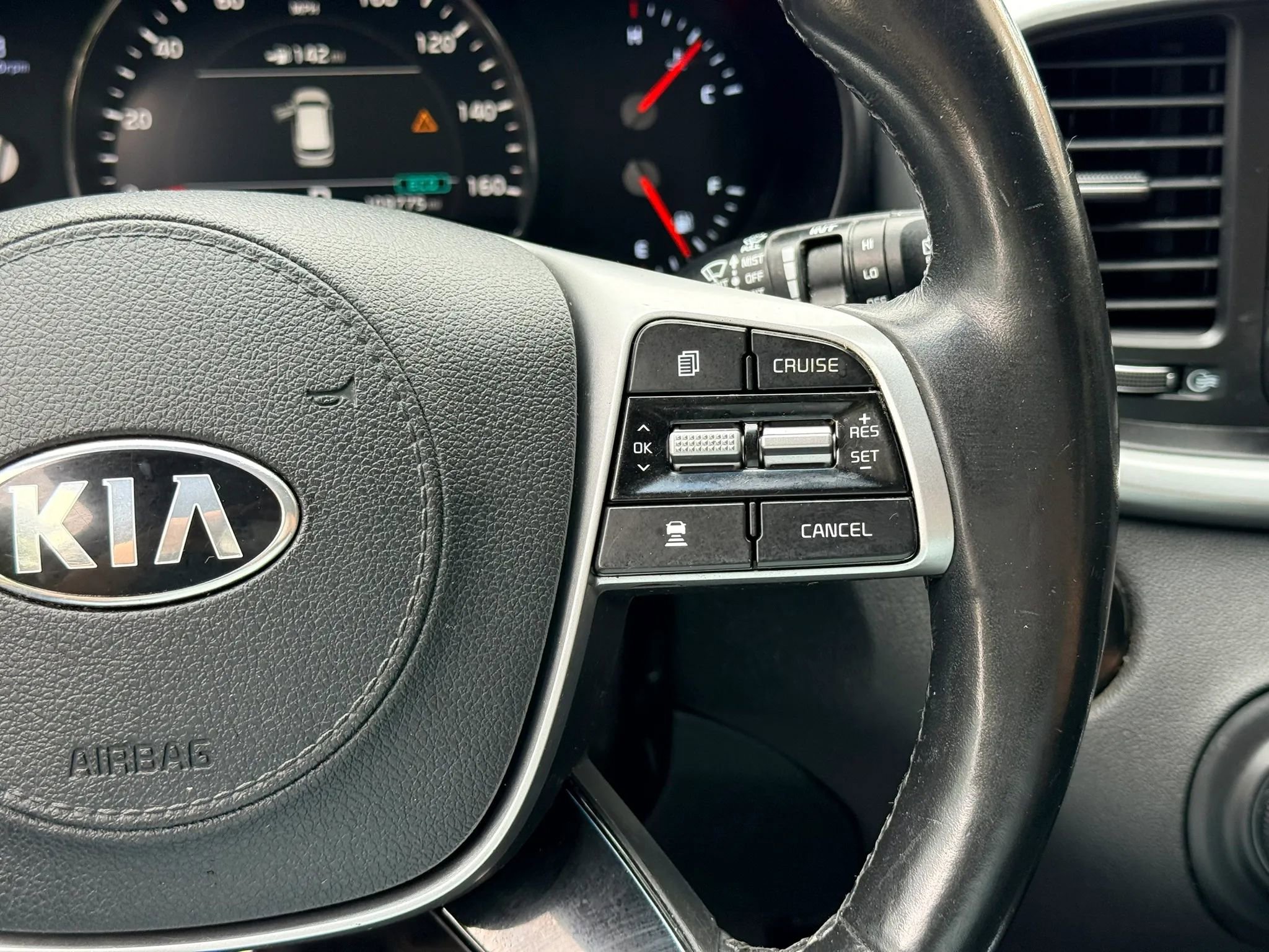 Used 2019 Kia Sorento EX w/ EX Touring Package image 30